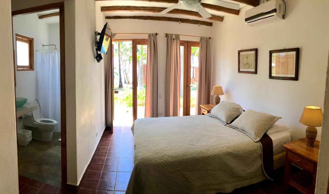 Hotel Punta Franca Хобаль Экстерьер фото